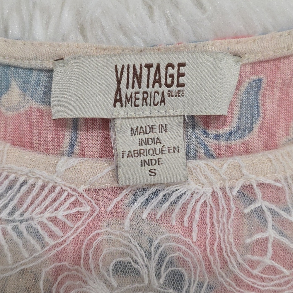 Vintage America Pink and Blue Floral Blouse. Size S - Picture 3 of 4
